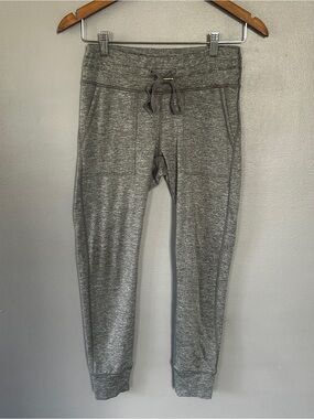 Aerie OFFLINE Warmup Jogger Pants Gray Heather Drawstring Pockets Size Medium